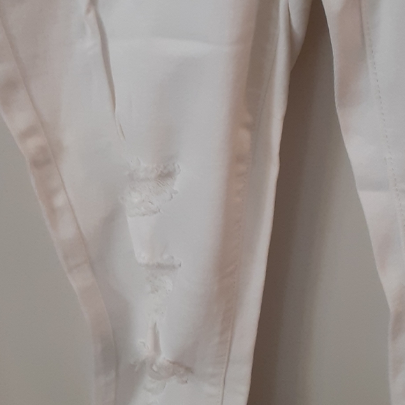 Jeans - Picture 3 of 3